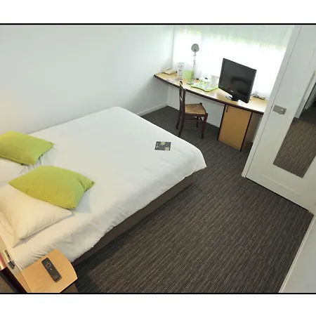 Kyriad Chalons-en-champagne - Saint-martin Hotel Saint-Martin-sur-le-Pré