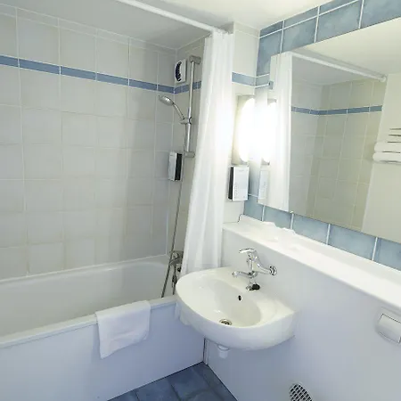 Kyriad Chalons-en-champagne - Saint-martin 3* Saint-Martin-sur-le-Pré