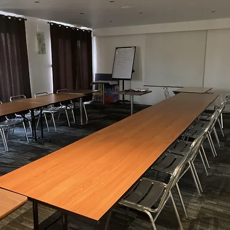 Kyriad Chalons-en-champagne - Saint-martin 3* Saint-Martin-sur-le-Pré