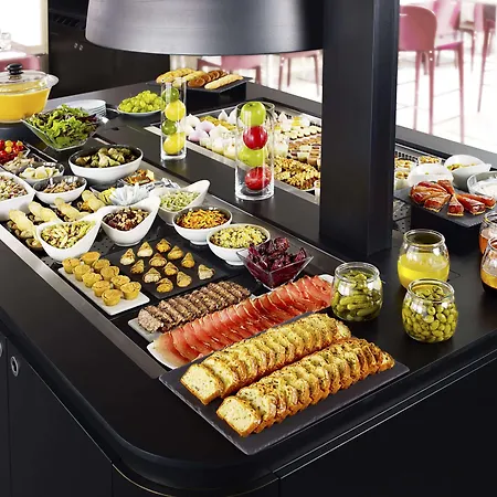 Hotel Kyriad Chalons-en-champagne - Saint-martin 3*