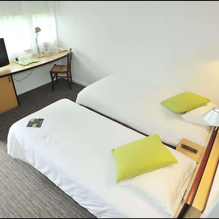 Kyriad Chalons-en-champagne - Saint-martin Hotel Saint-Martin-sur-le-Pré