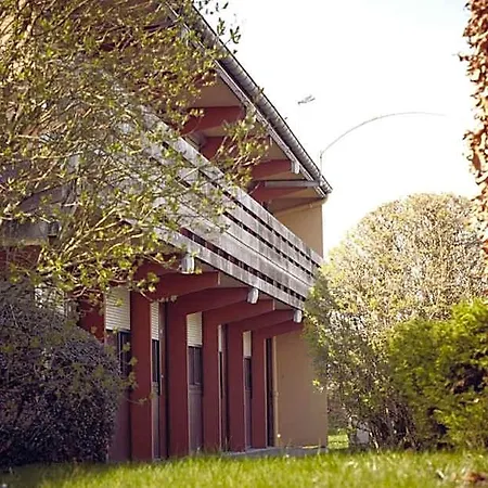 Hotel Kyriad Chalons-en-champagne - Saint-martin 3*