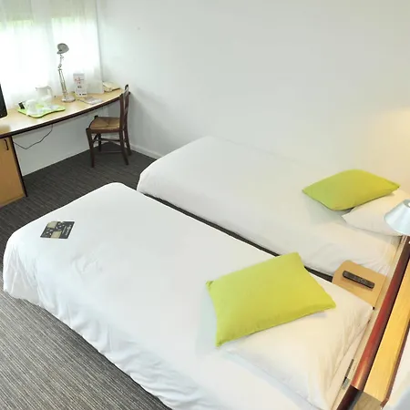 Kyriad Châlons-en-champagne - Saint-martin Hotel Saint-Martin-sur-le-Pré