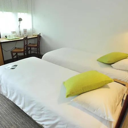 Hotel Kyriad Chalons-en-champagne - Saint-martin Saint-Martin-sur-le-Pre