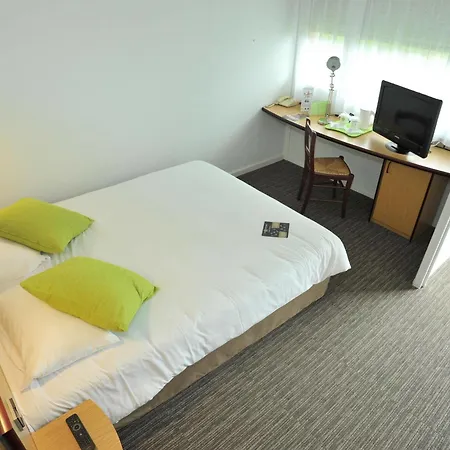 Kyriad Chalons-en-champagne - Saint-martin Hotel
